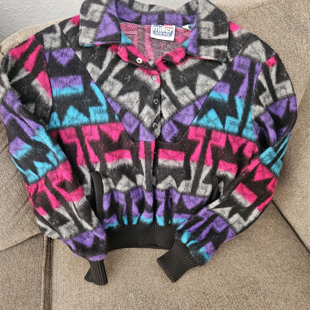 Women's Colorful Geometric Sweatshirt